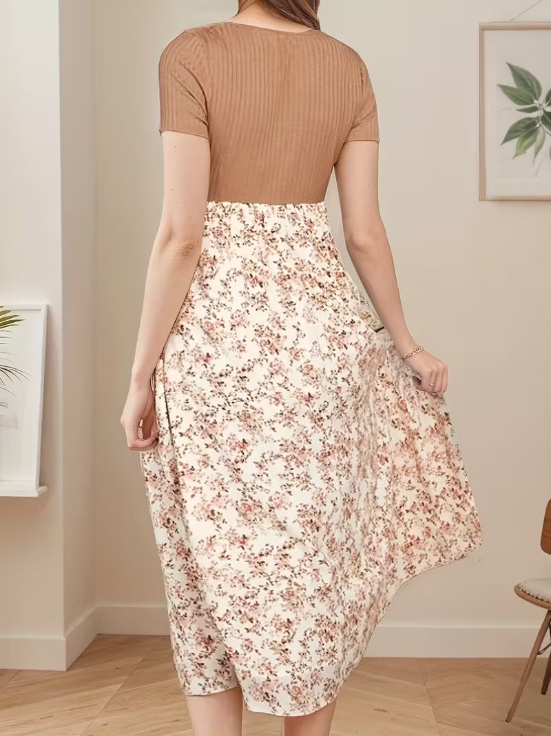 Elegant Floral Maternity & Nursing Dress